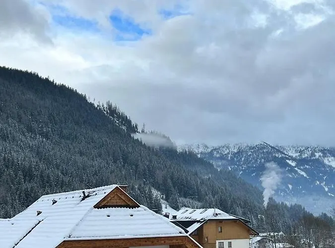 Wasserfallweg 17 Apartment *